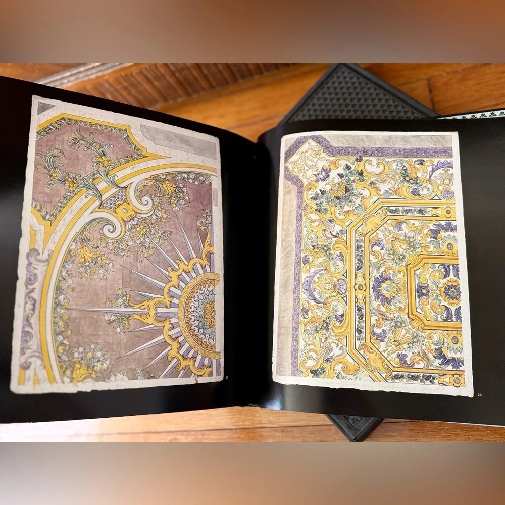 RARE Authenticated 1st Edition Ceramica Decorativa dalle origini al Novecento